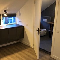 Tilburg, Pastoor Smitsstraat, zelfstandige studio - foto 4