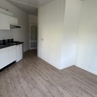 Groningen, E. Thomassen à Thuessinklaan, kamer - foto 6