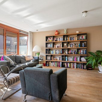 Amsterdam, J F van Hengelstraat, drive-in woning - foto 2