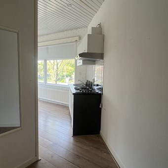 Groningen, E. Thomassen à Thuessinklaan, kamer - foto 2