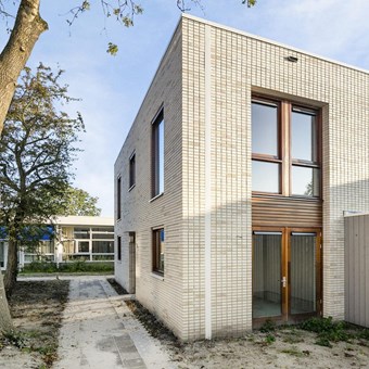 Leeuwarden, Brandemeer, 2-onder-1 kap woning - foto 2