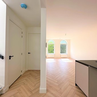 Amsterdam, Middenweg, 3-kamer appartement - foto 2