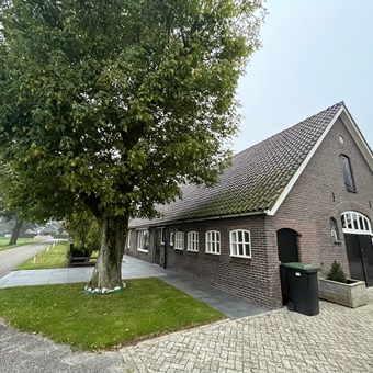 Almelo, Achterhoeksweg, woonboerderij - foto 2