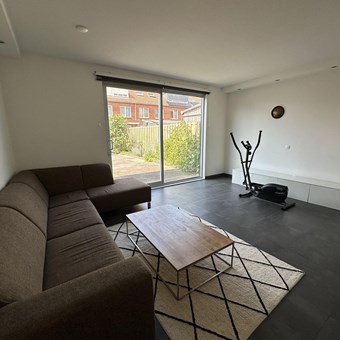 Rotterdam, Laan van Magisch Realisme, tussenwoning - foto 2