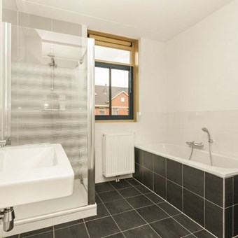 Gennep, Perron, 2-onder-1 kap woning - foto 2