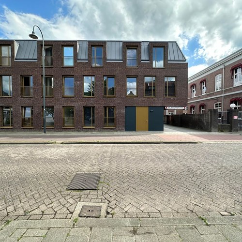 Helmond, Molenstraat, portiekflat - foto 1