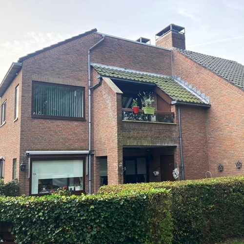 Leiden, Troelstraplein, bovenwoning - foto 1