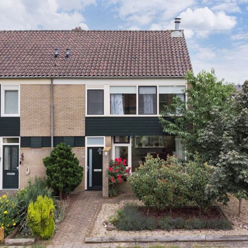 Lochem, Dillenburg, hoekwoning - foto 1