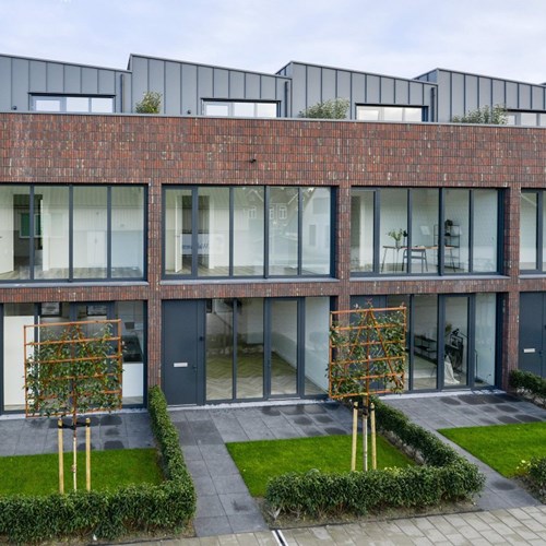 Bussum, Vaartweg, tussenwoning - foto 1