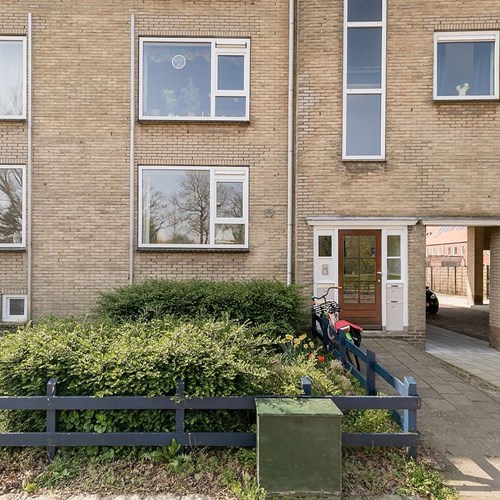 Leeuwarden, Julianalaan, portiekflat - foto 1