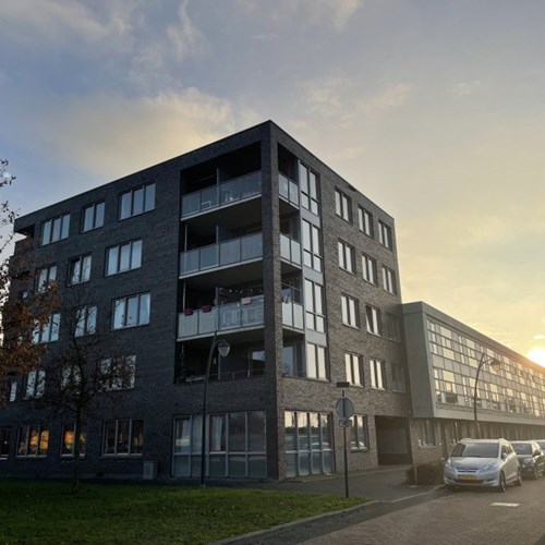 Hooglanderveen, Amendijk, galerijflat - foto 1