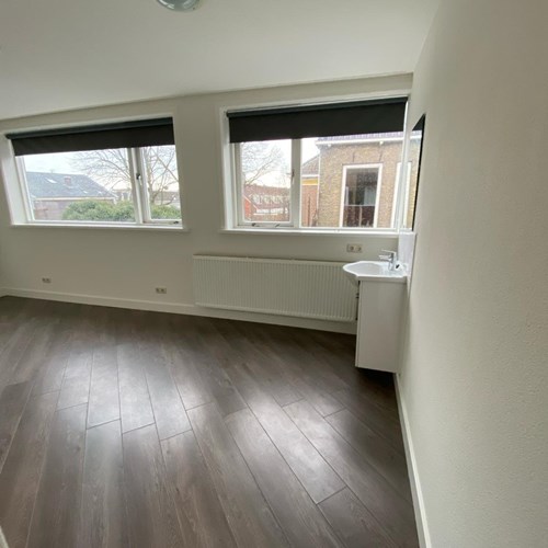Leeuwarden, Bote van Bolswertstraat, studentenkamer - foto 1