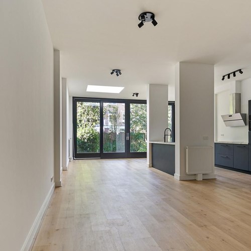 Den Haag, Laan van Nieuw Oost Indie, 2-kamer appartement - foto 1