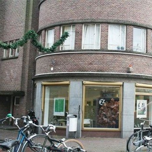 Leiden, Hogewoerd, galerijflat - foto 1