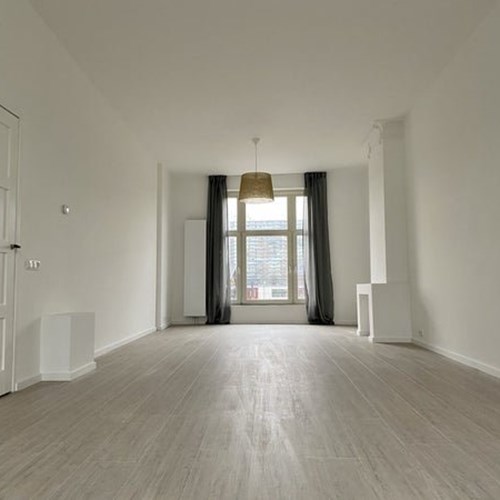 Vlaardingen, Parallelweg, bovenwoning - foto 1