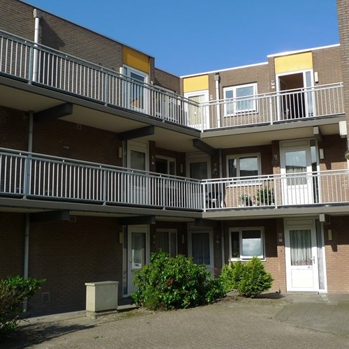 Leeuwarden, Eestraat, galerijflat - foto 1