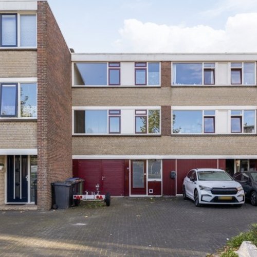 Assen, Nobellaan, eengezinswoning - foto 1