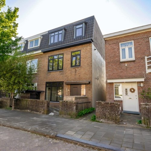 Breda, Valkenierslaan, half vrijstaande woning - foto 1