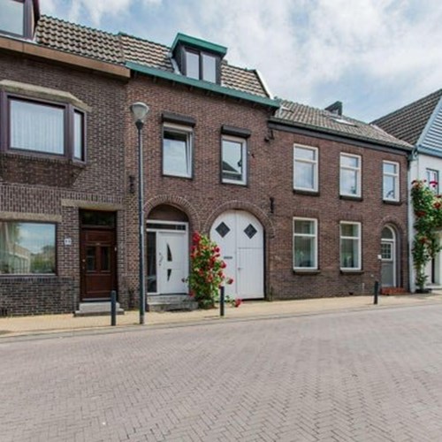 Hoensbroek, Amstenraderweg, woonruimte - foto 1