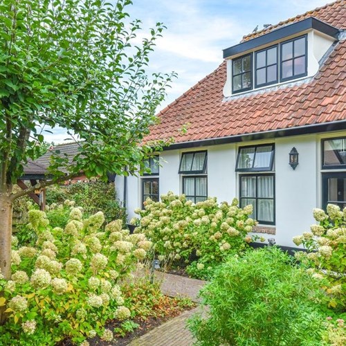 Laren (NH), IJsbaanweg, benedenwoning - foto 1