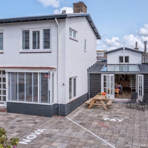 Egmond aan Zee, Wilhelminastraat, 2-onder-1 kap woning - foto 1
